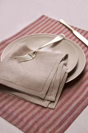 SET OF TWO LINEN PLACEMATS